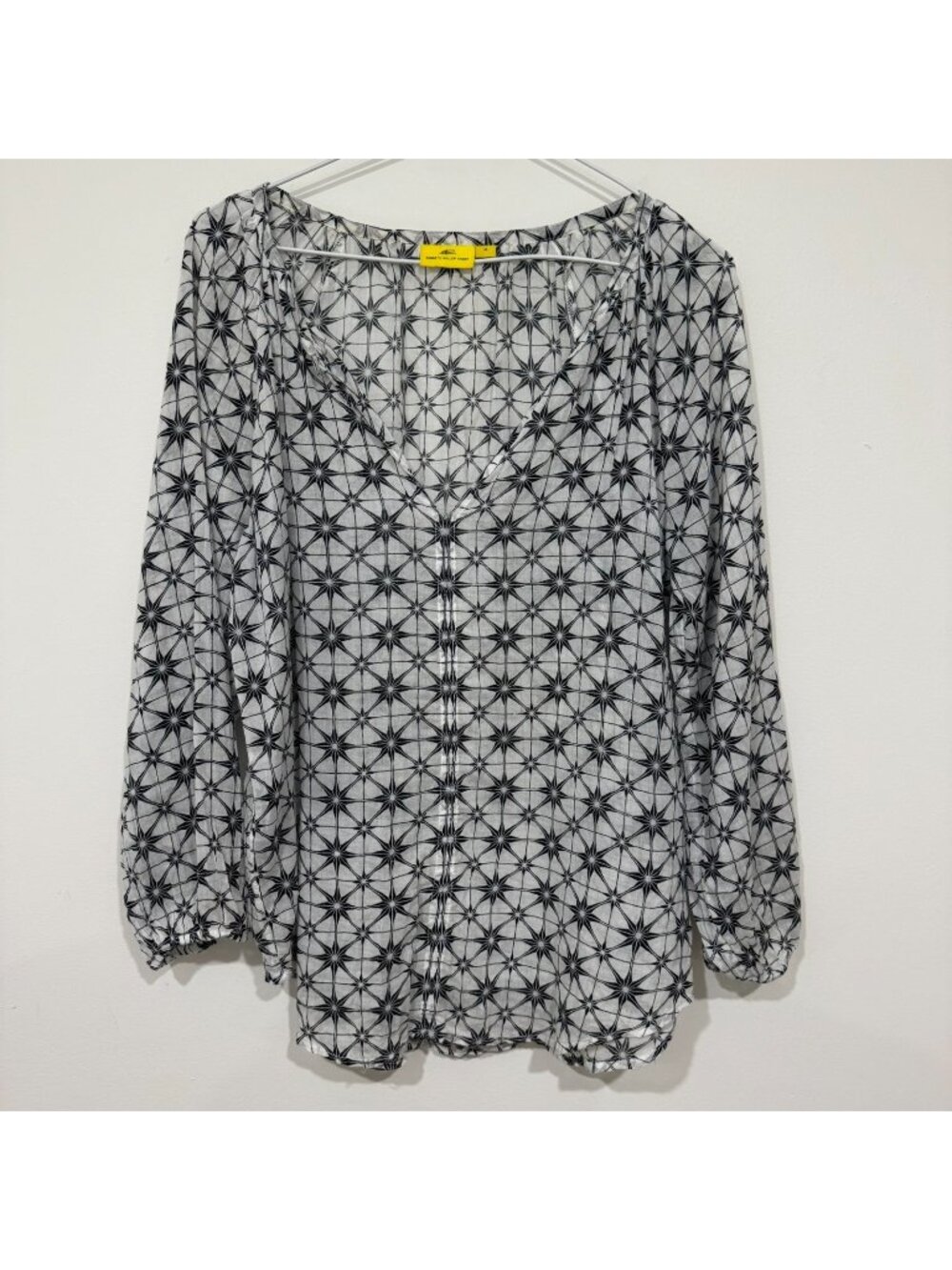 Roberta Roller Rabbit Geometric Star Print V Neck Pullover Blouse Sheer Cotton M